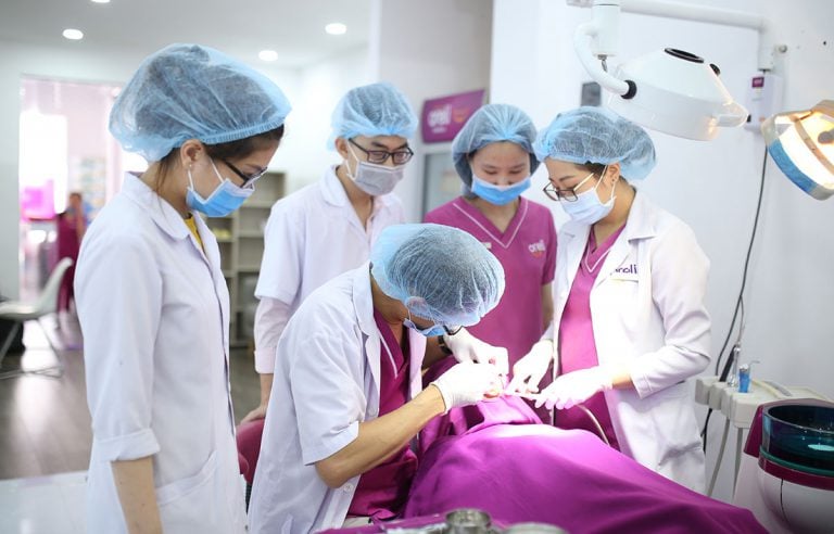 nhổ răng khôn trước khi mang thai