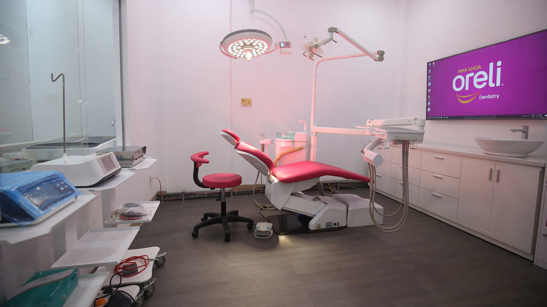 phong implant oreli
