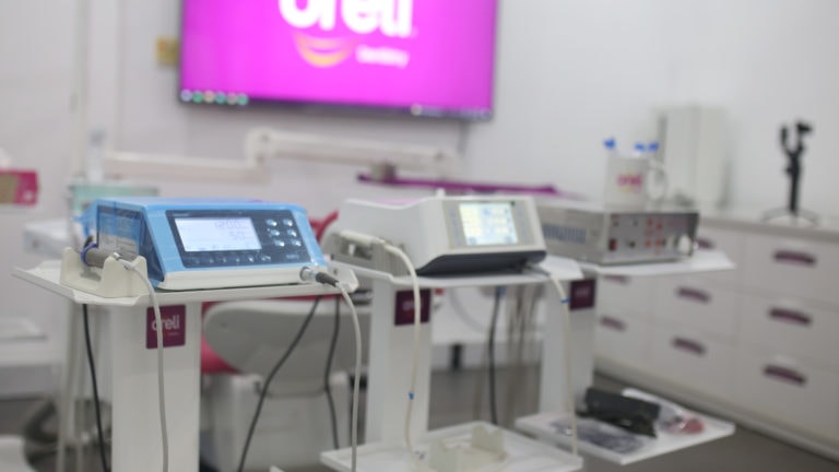 may cay implant oreli