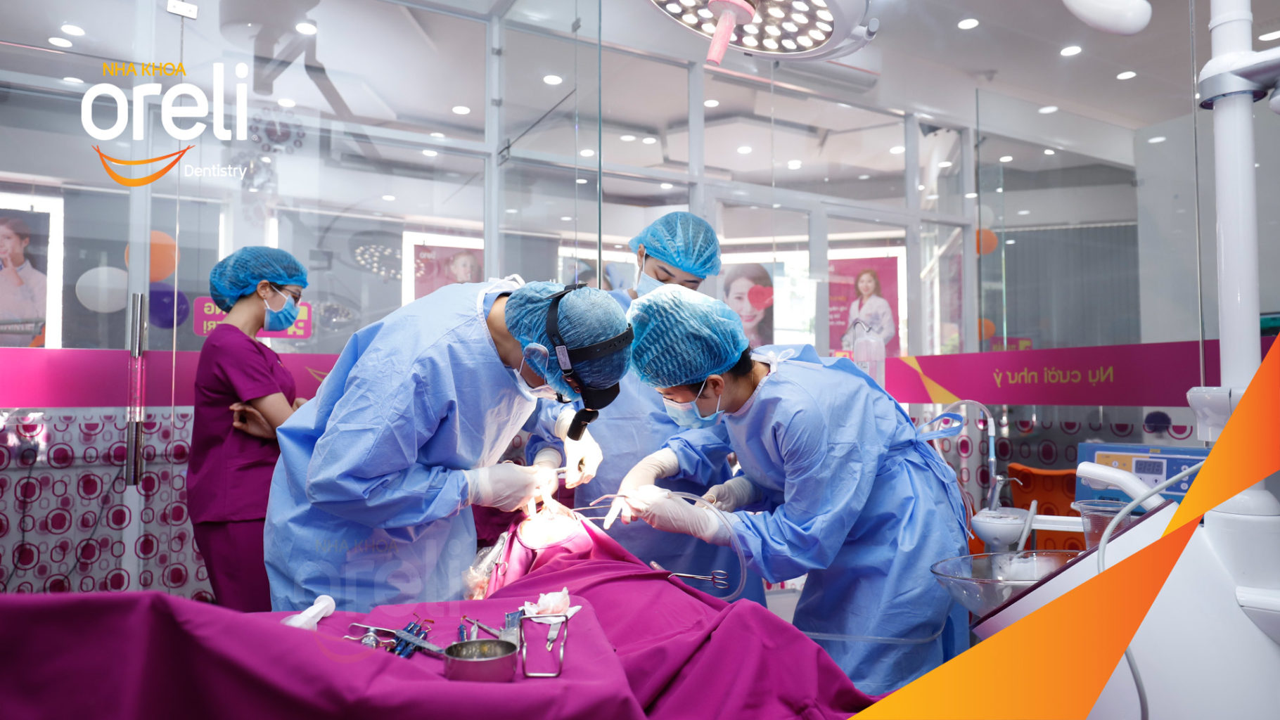 Trước điều trị:  tại Oreli