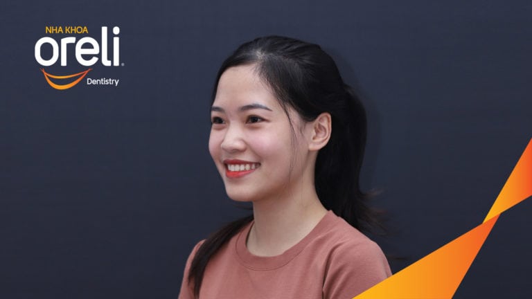 Ca niềng chỉnh cười hở nướu khe thưa kết quả sau 2 năm tại nha khoa Oreli