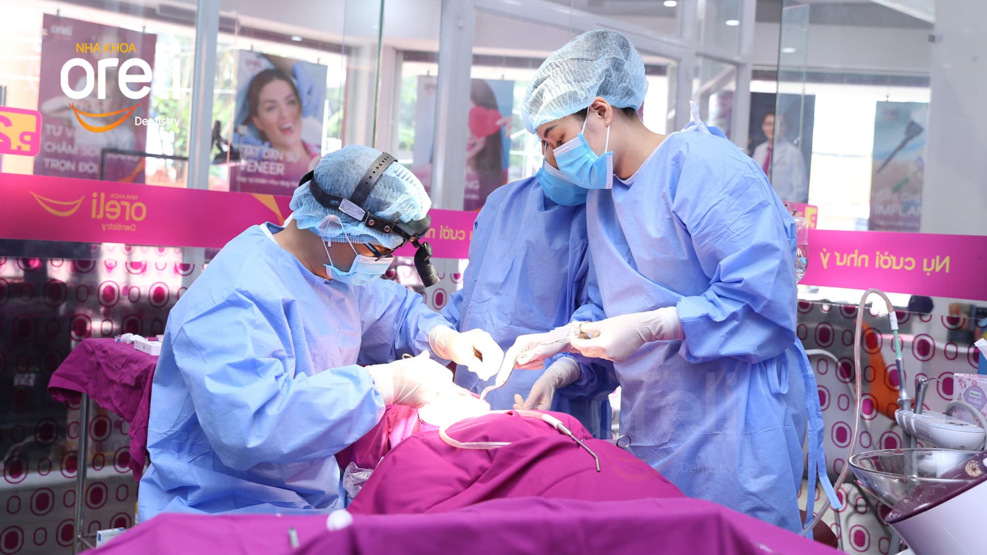 cay ghep implant toan ham tren veneer nha khoa oreli