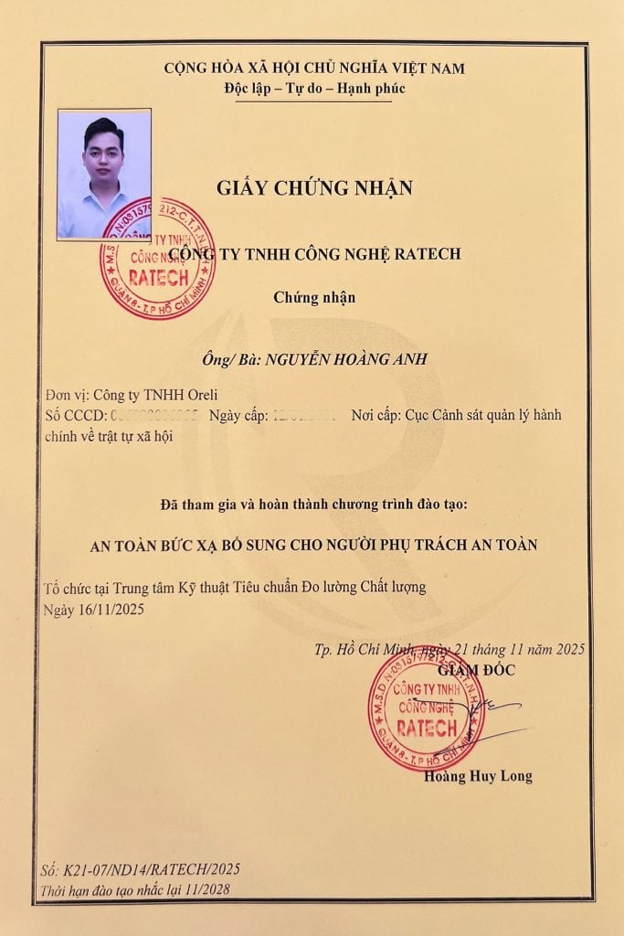 Bằng cấp chuyên môn