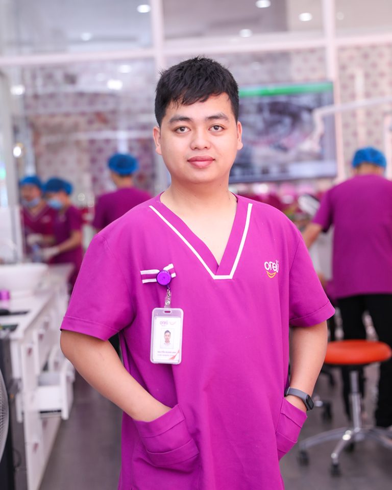 Cử nhân Nguyễn Hoàng Anh hình ảnh y học Nha khoa Oreli Buôn Ma Thuột