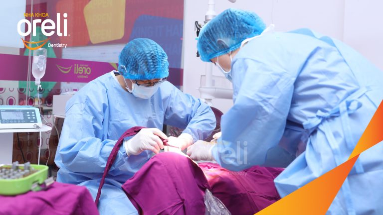Ca Cấy Ghép Implant Phục Hồi Răng Cửa Tại Oreli