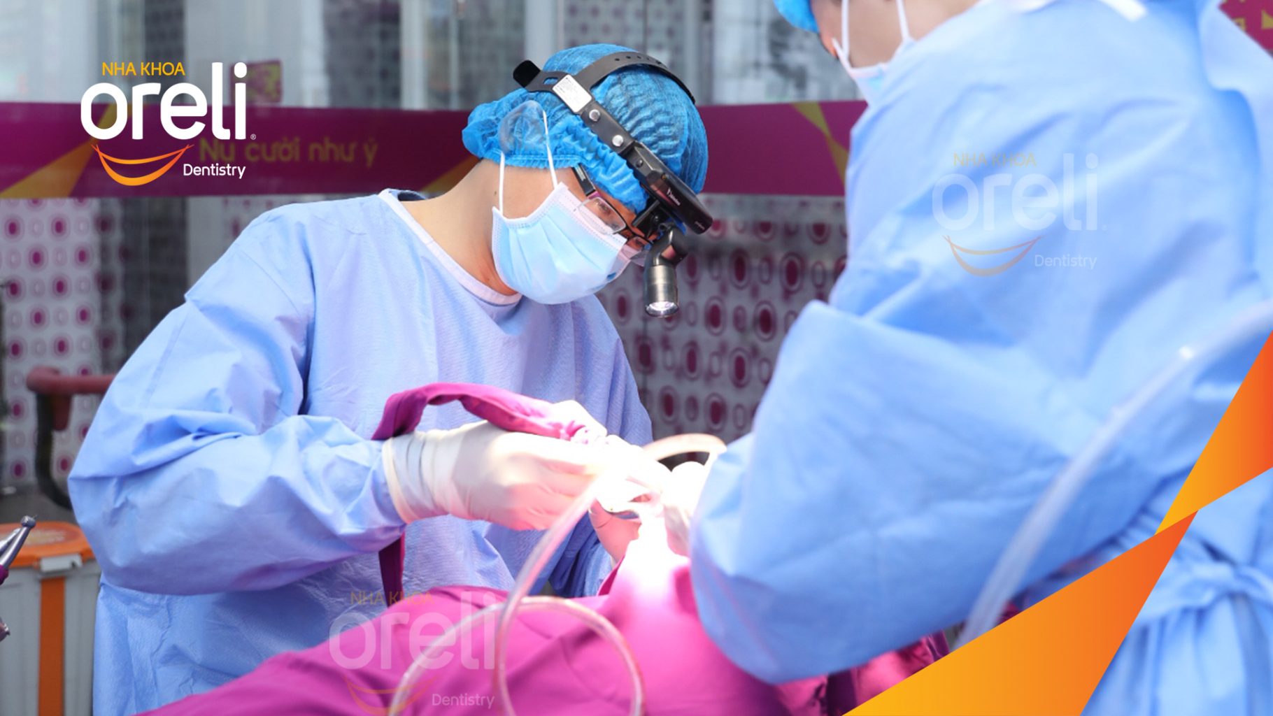 Mất răng hàm dưới trước khi điều trị tại Oreli