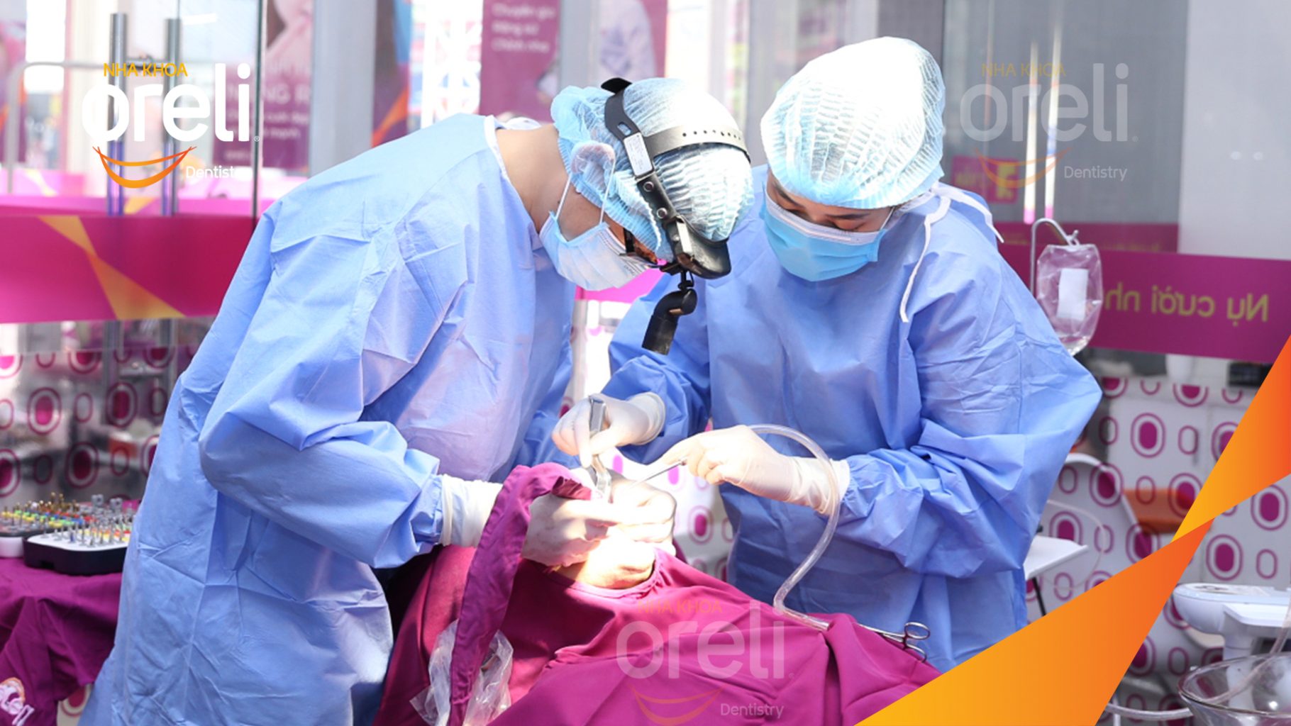 Mất răng hàm trên trước khi điều trị tại Oreli