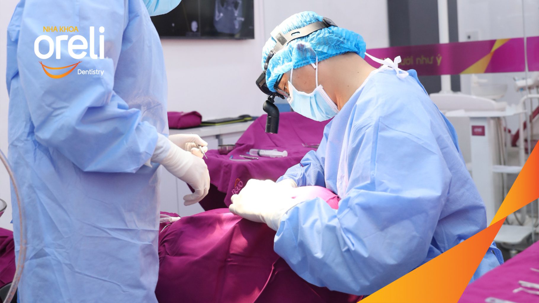 Mất răng hàm dưới trước khi điều trị tại Oreli