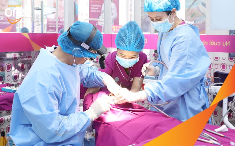 Ca Cấy Implant Phục Hồi Răng Mất Hàm Dưới Tại Nha Khoa Oreli