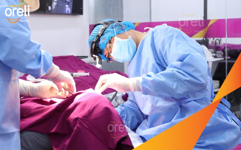 Phục Hồi Răng Mất Hàm Trên Và Dưới Bằng Implant l Tại Nha Khoa Oreli